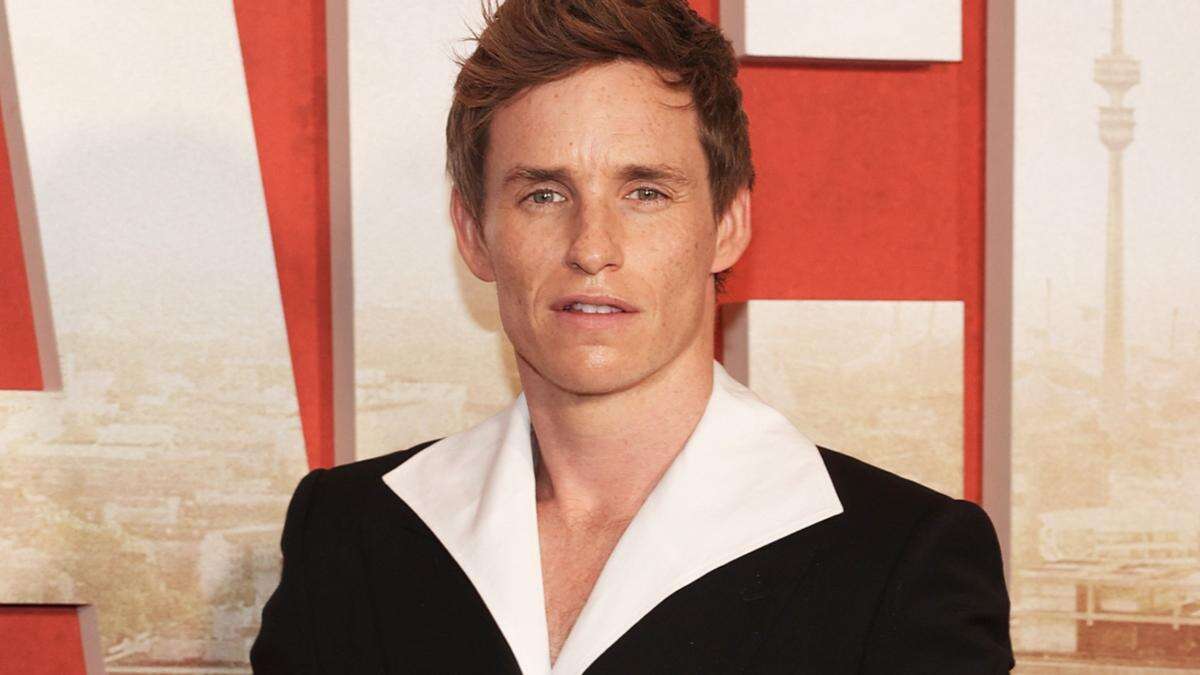 Eddie Redmayne chops off fingertip