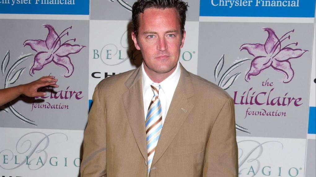 Matthew Perry's mom collects fan notes left on his grave