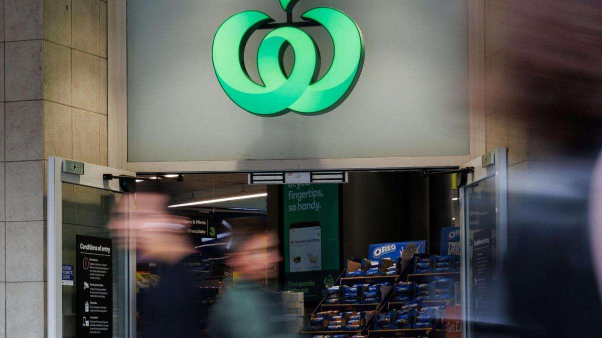 Woolies rejects fake discount claims