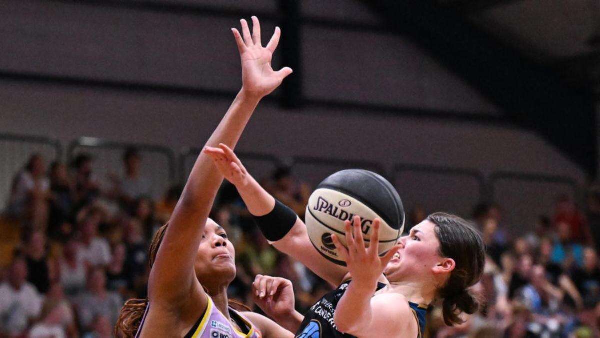 Fire extend WNBL streak, painful end to Caps' drought