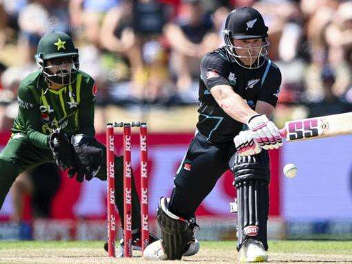 Black Caps crush Pakistan, take 2-0 T20I series lead