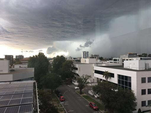 breakingUrgent severe thunderstorm warning issued for parts of Perth