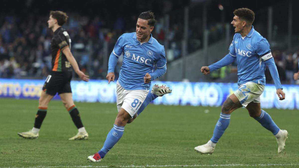 Napoli down Venezia on night of Serie A draws