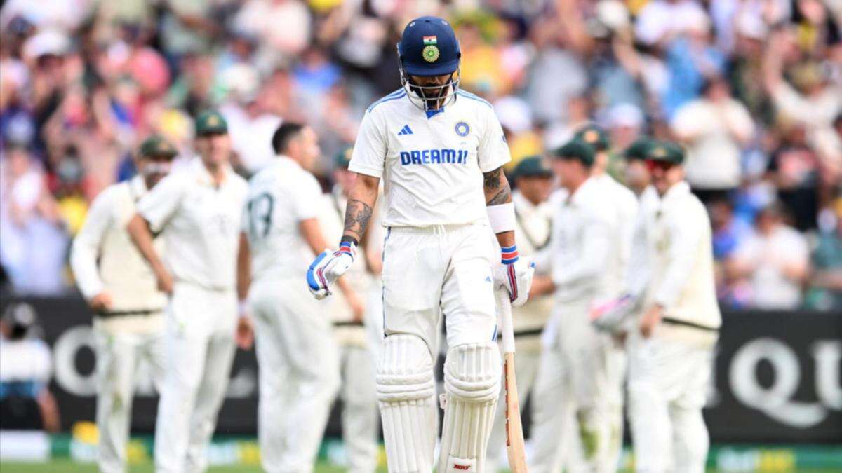 Australia hold sway after dramatic Indian run-out