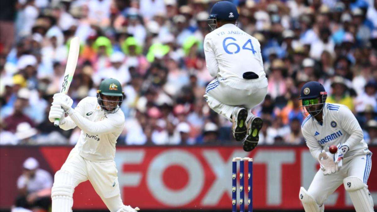 Khawaja makes hay with 57 after Konstas shines at MCG