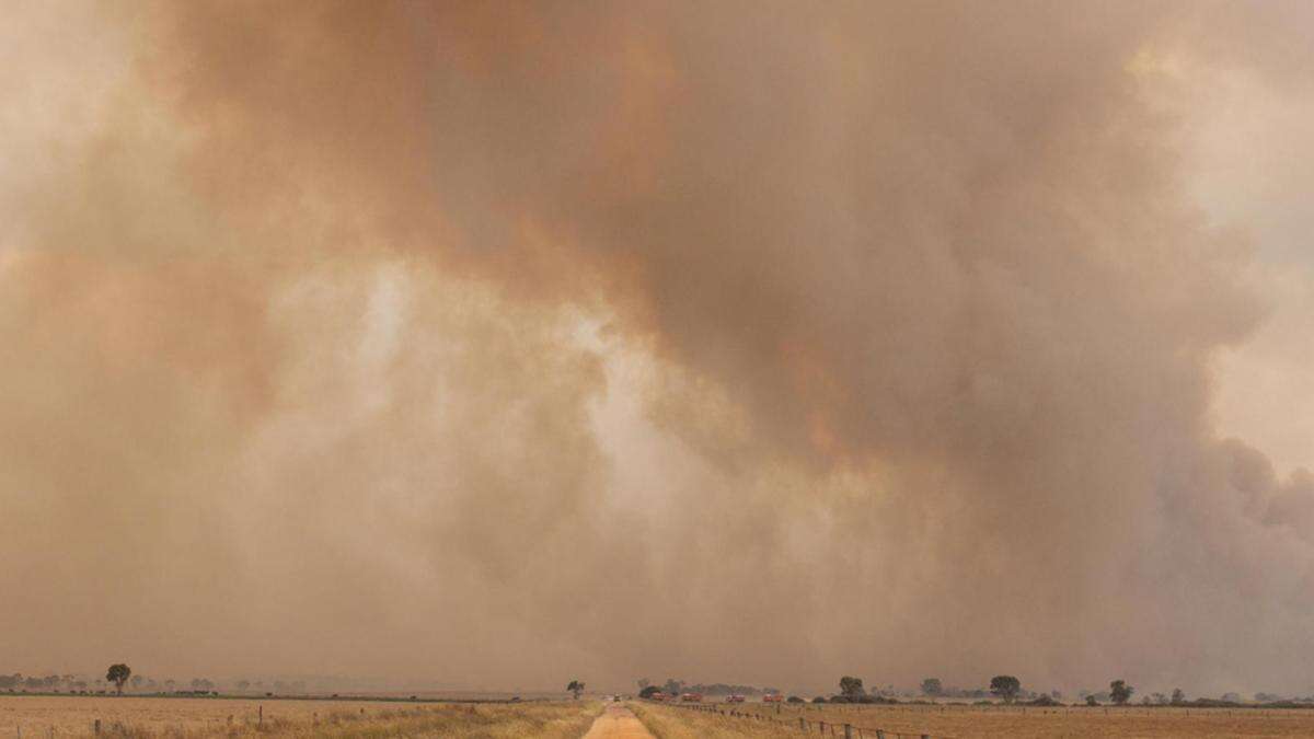 ‘Size of Singapore’: Massive bushfire warning