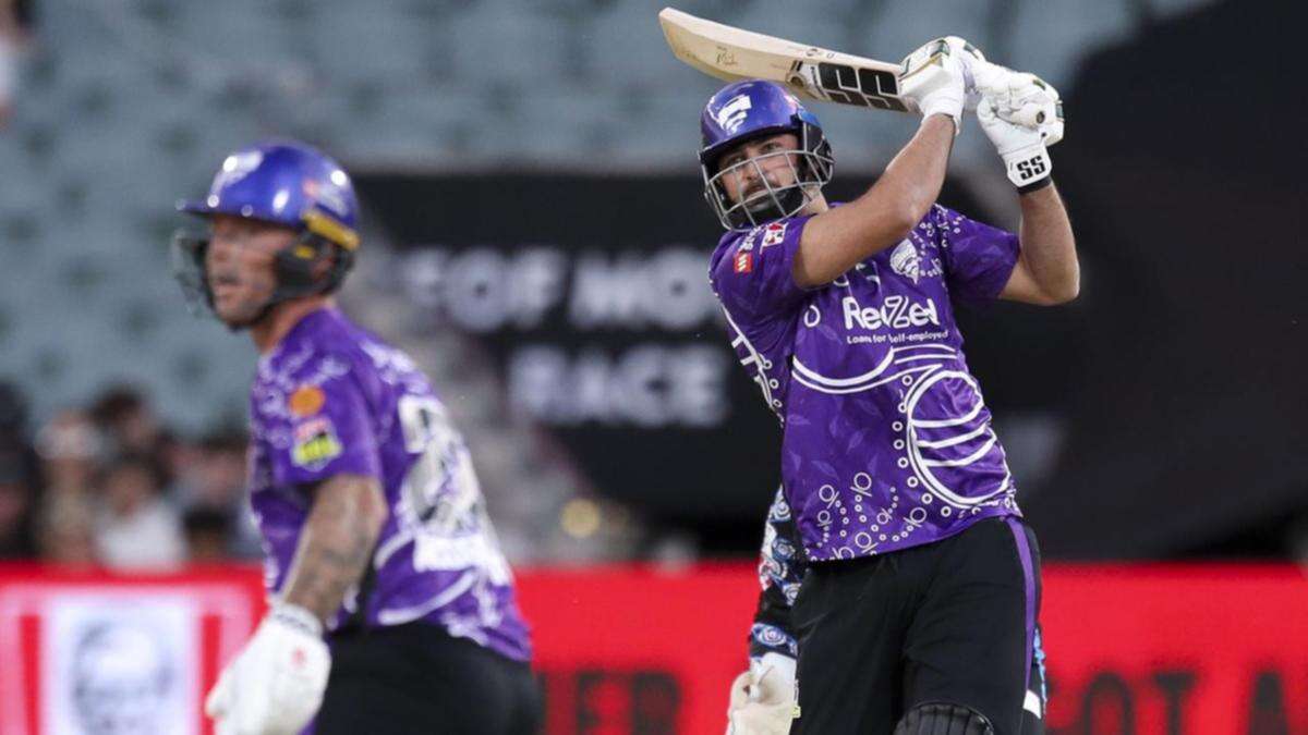 Tim David blasts Hobart Hurricanes to four in a row