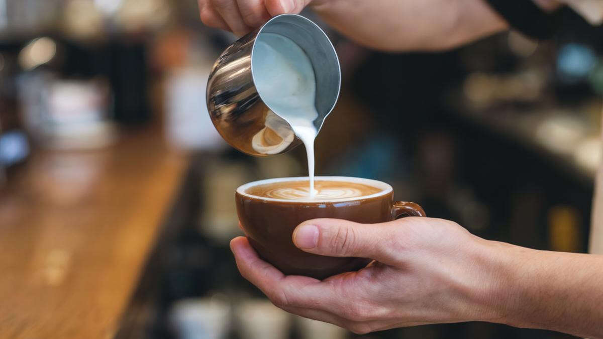 Splash of milk everyday could reduce risk of depression