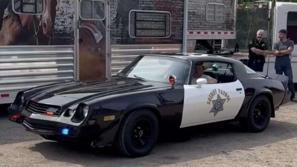 US police recruit a 43-year-old Chevrolet Camaro