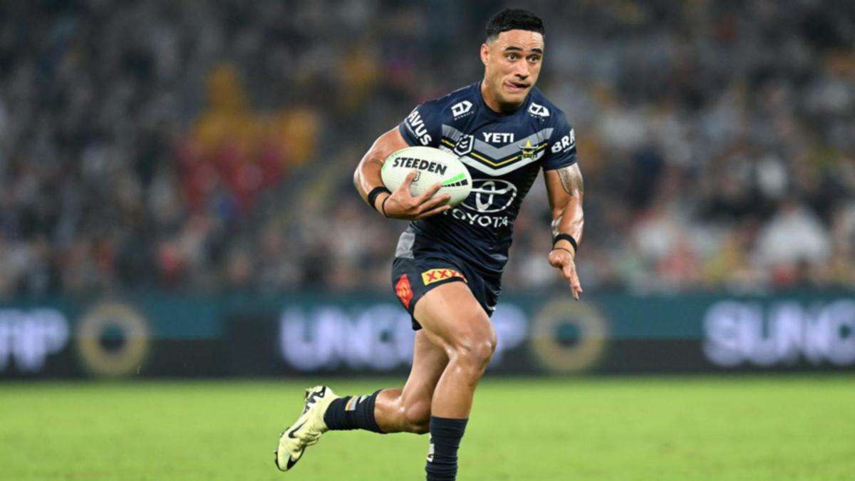 Valentine Holmes on cusp of joining NRL's Dragons