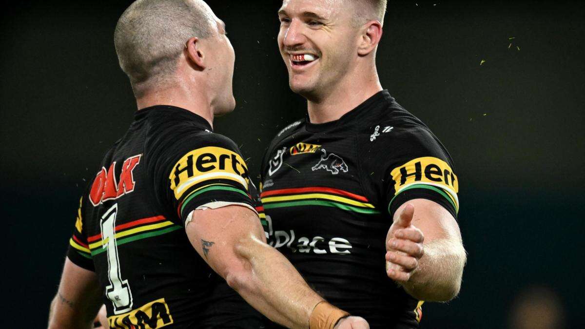 Panthers re-sign premiership winner