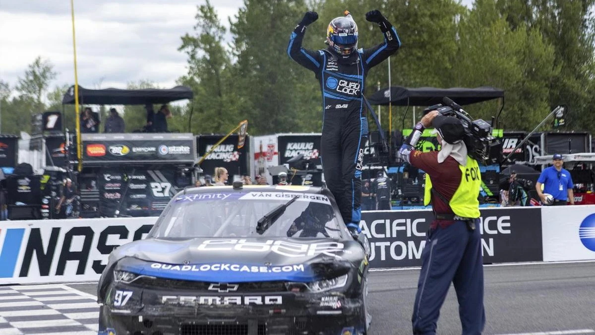 Van Gisbergen wins 2nd straight NASCAR Xfinity race