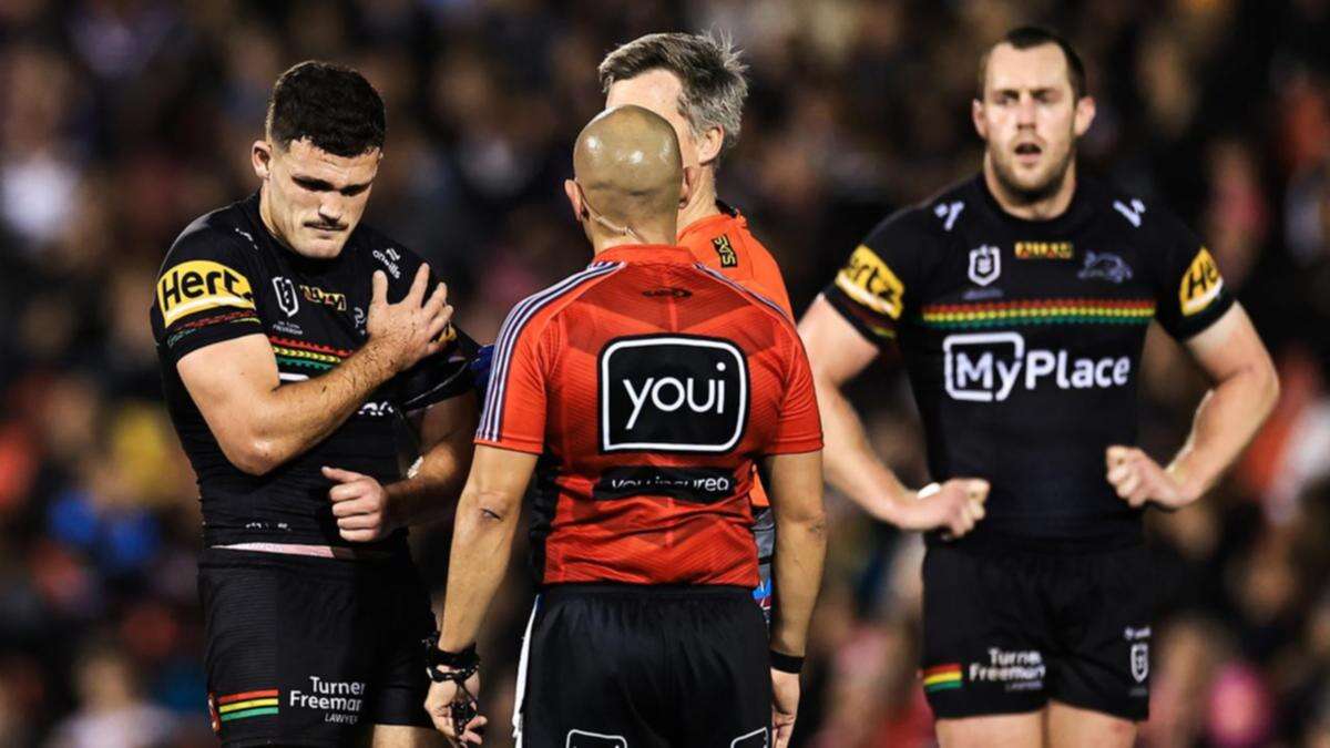 Nathan Cleary leaves field with shoulder injury