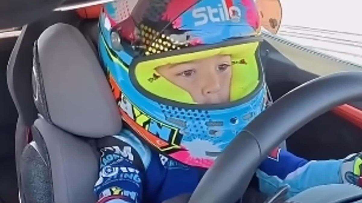 Five-year-old tops 300km/h behind the wheel of a Lambo