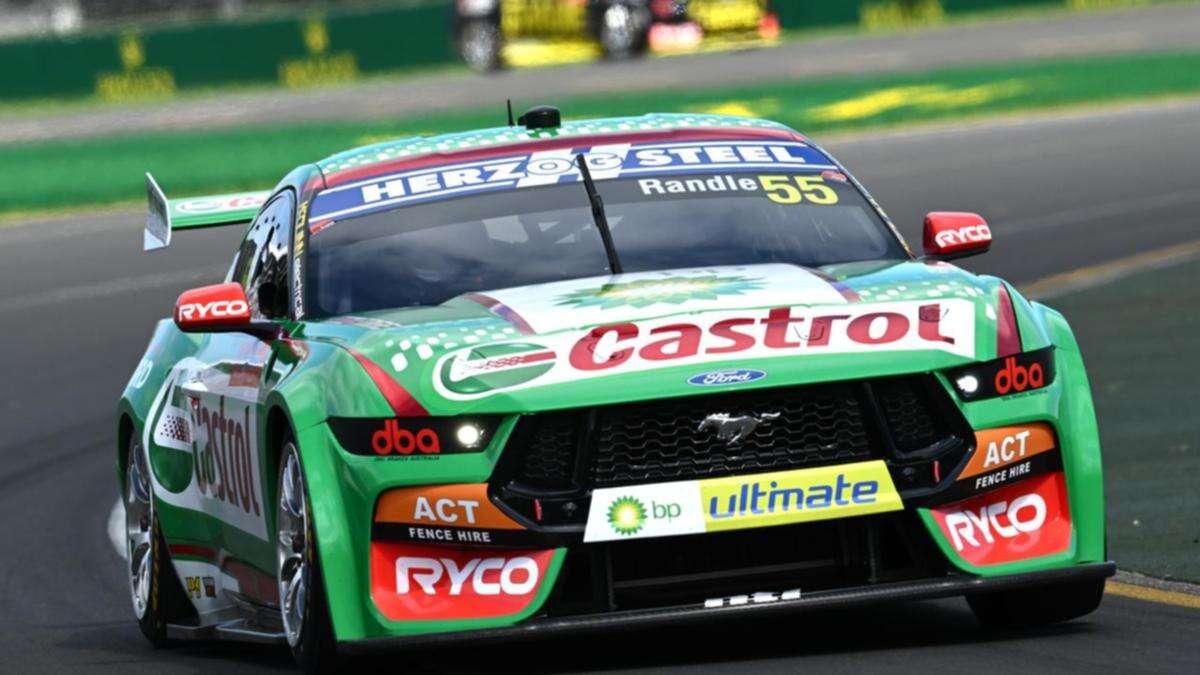 Brown eyes extending Supercars lead, Randle snares pole