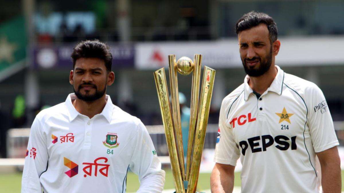 Wet outfield delays start of Pakistan-Bangladesh Test