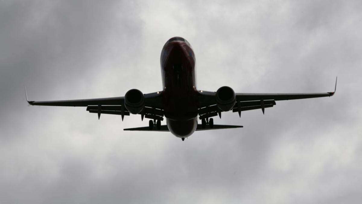 Rubbish fuels race to create green aviation industry