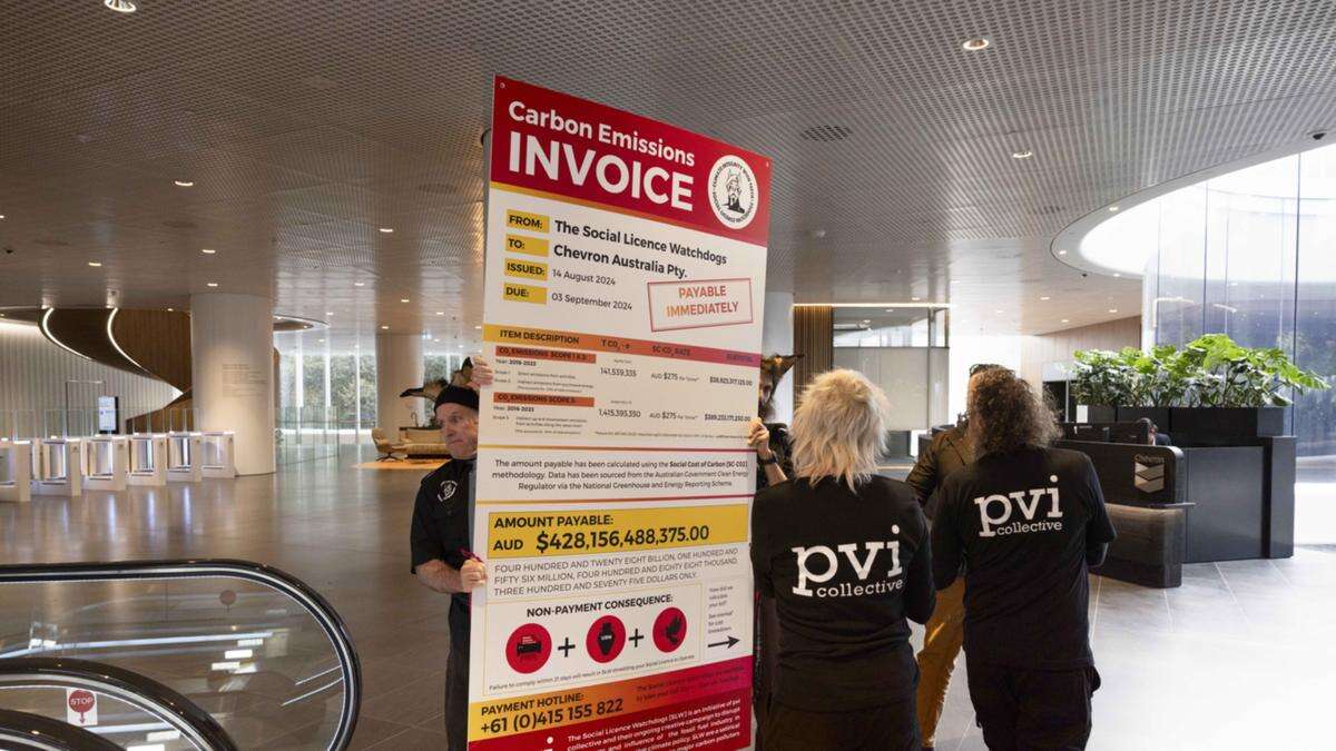 Art organisation pvi delivers ‘invoices’ to oil companies