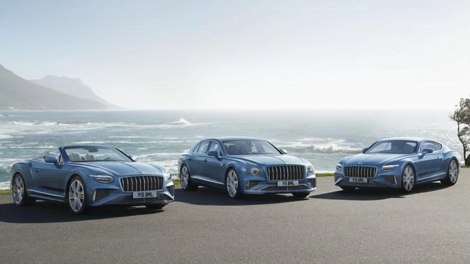 Bentley adds second V8 plug-in hybrid to Continental GT and Flying Spur