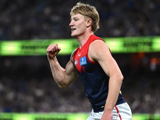 Demons jump to the defence of out-of-form spearhead