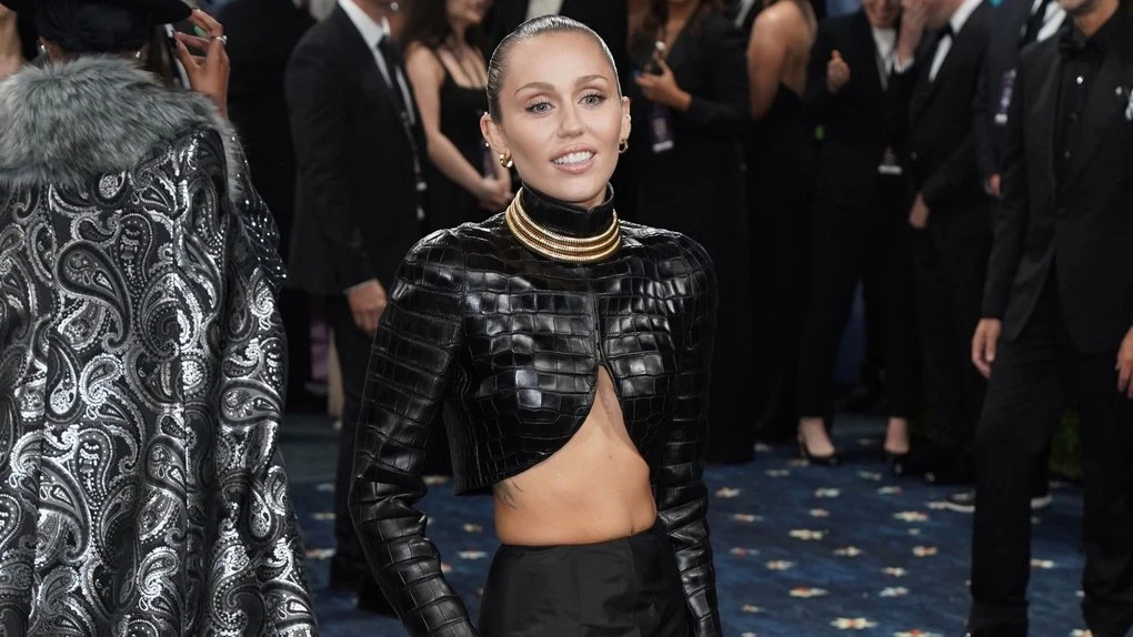 Miley Cyrus admitted to intensive care unit after contracting 'brutal' infection