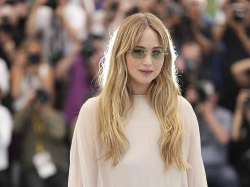 Oscar vibe for Jennifer Lawrence in marital psychodrama
