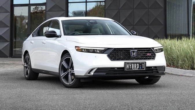 Honda softens EV goals to focus more on hybrids