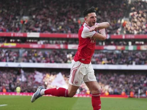 Arsenal seal Champions Lge spot on EPL day of farewells