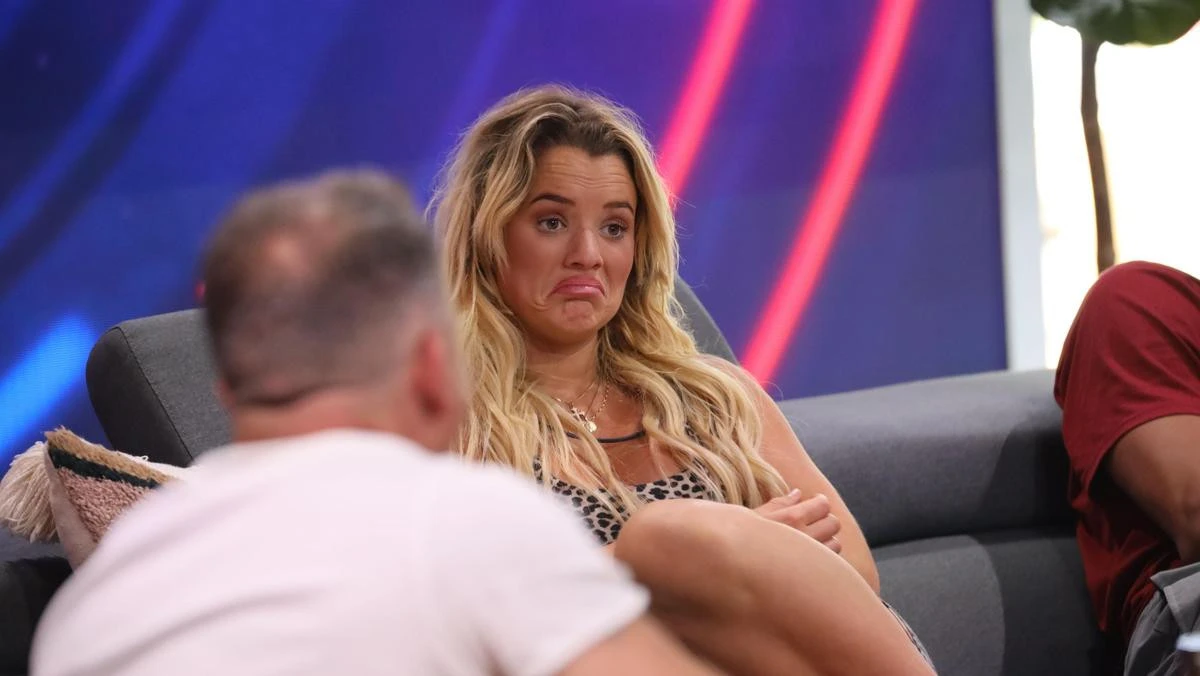 Episode 24: Nuclear bombs and intense evictions