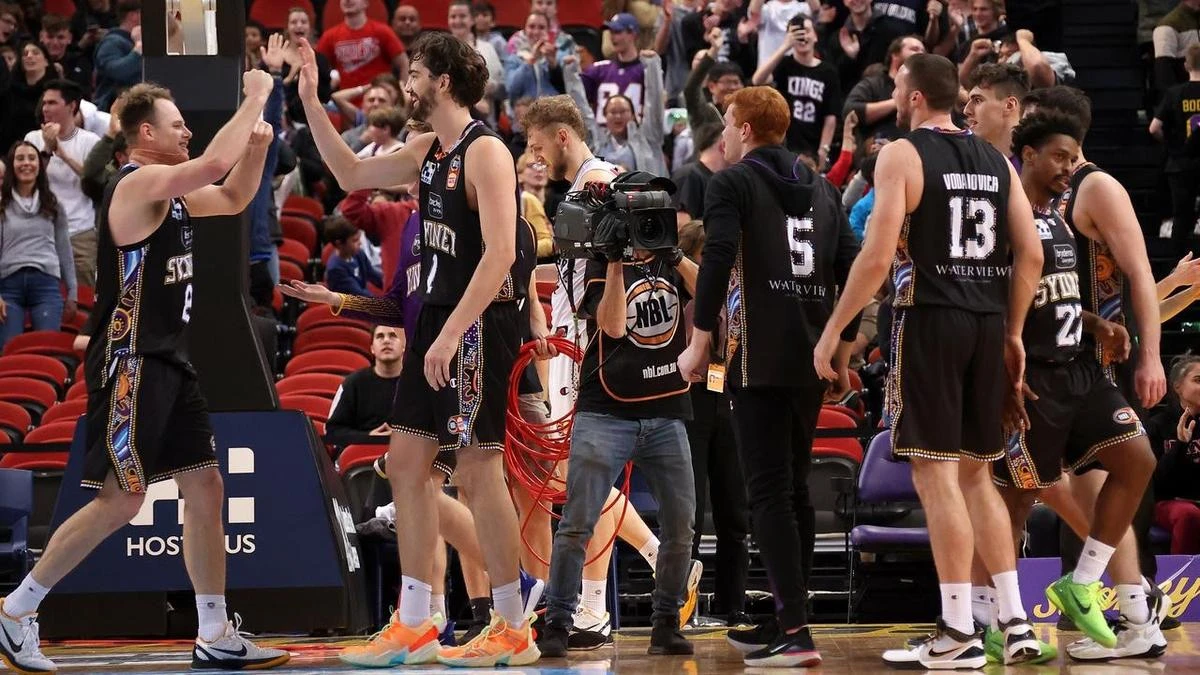 Kings land Buford as new NBL coach