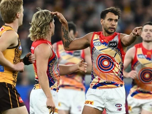 Lions roar back into form, finally beat bogey team
