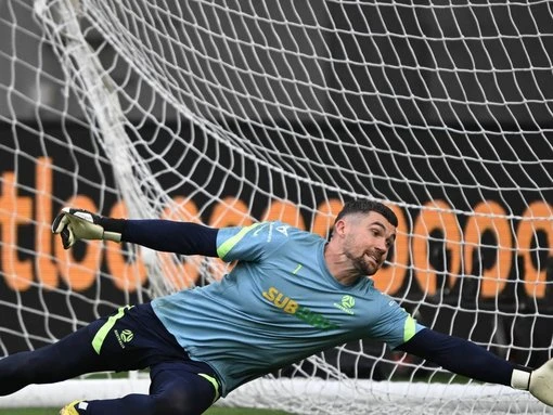 Socceroos veteran doesn't want European dream to end
