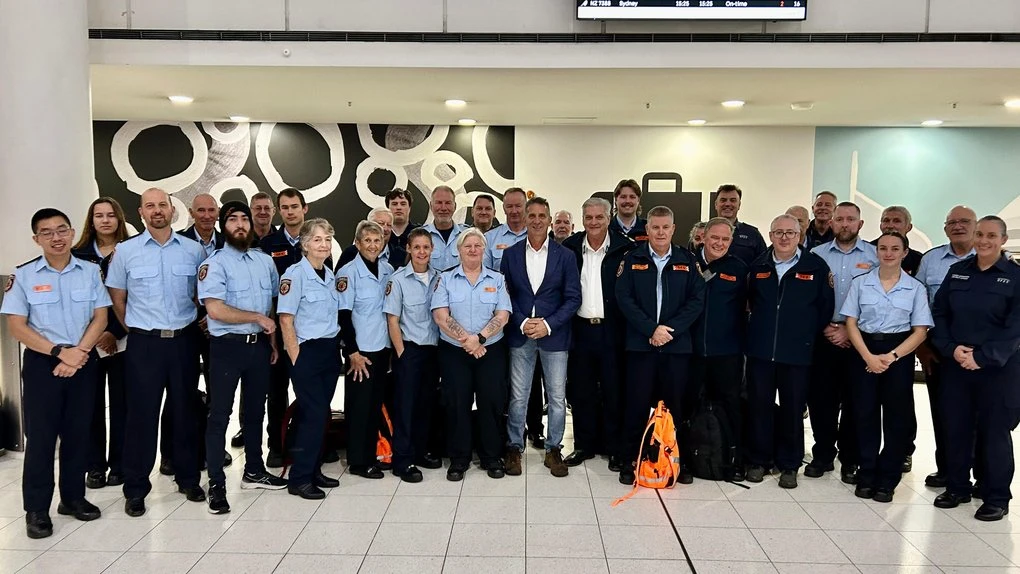 Dozens of WA SES volunteers head to NSW to help in floods