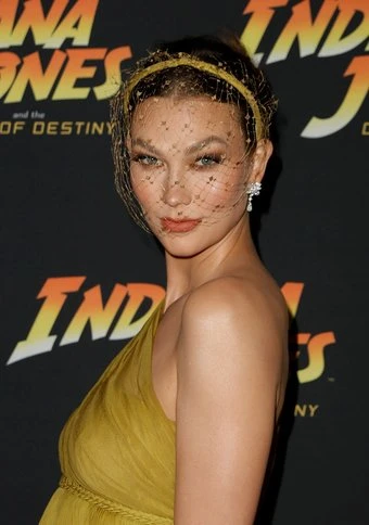 Karlie Kloss hails husband Joshua Kushner her 'biggest champion'