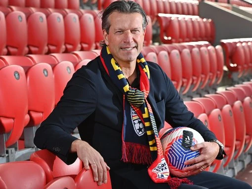Reds confirm Brazilian as new coach
