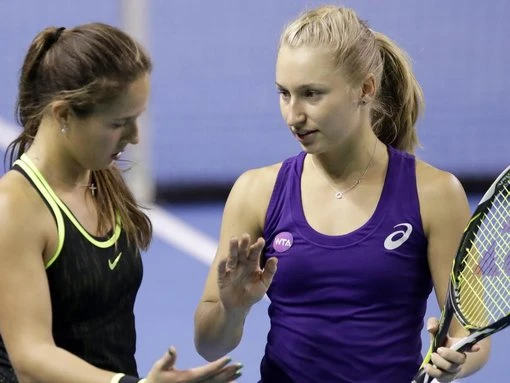New Aussie tennis Dasha salutes original Aussie Dasha