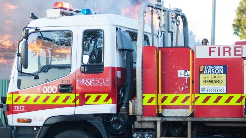 Woman suffers burns in O’Connor structure fire