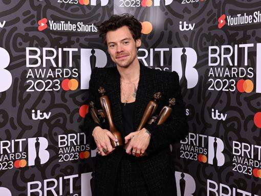 Harry Styles told to avoid a One Direction reunion: 'It would be a major step back...'