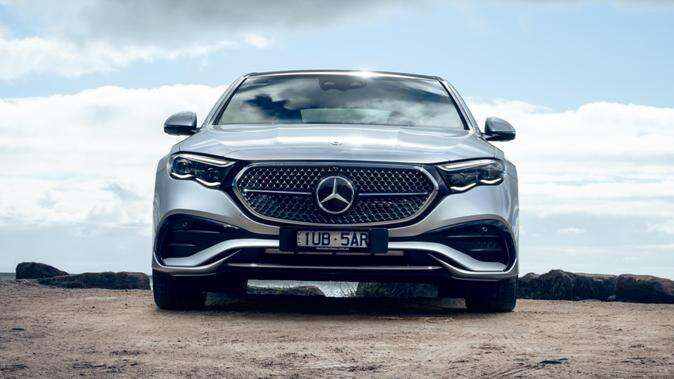 Mercedes-Benz adding electric version of one of its best-known models