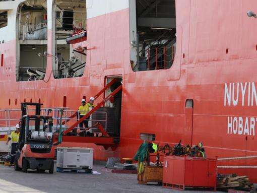 Rapid melting of 'sleeping giant' Antarctic glacier