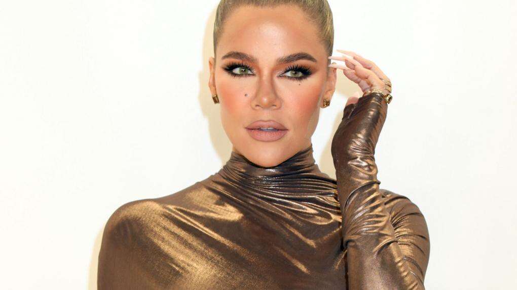 Khloe Kardashian takes extra care of her neck and hands