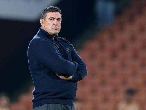 Munster appoint Chiefs' McMillan as new head coach