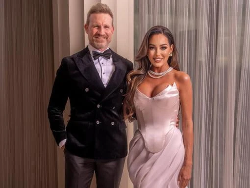 ‘Part ways’: Footy legend and partner announce split
