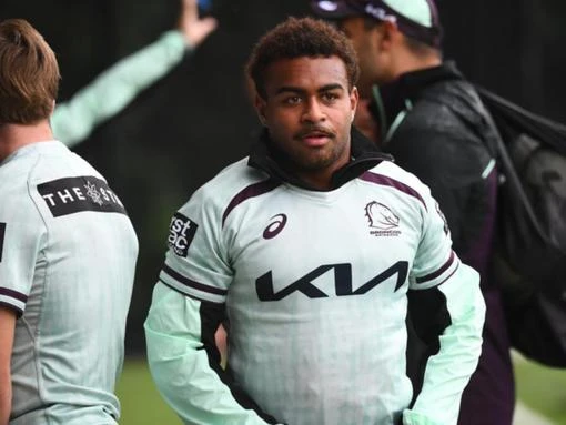 Maguire wants Mam to prove he's up for Broncos badge