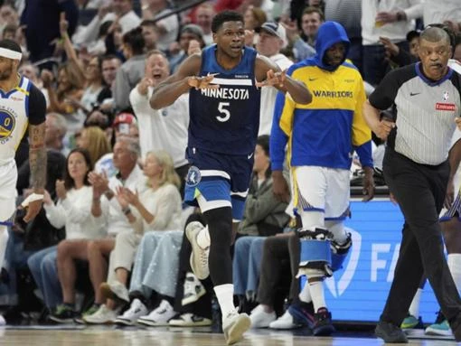 T'wolves tie playoff series with Curry-less Warriors