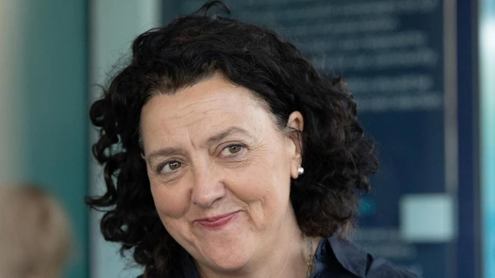 Major update in key teal seat battle