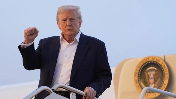 Trump to accept a jet from Qatar's royal family