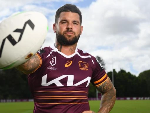Reynolds insists extension won't break up Broncos gang