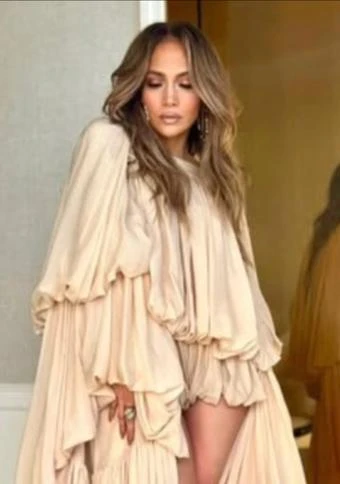 Jennifer Lopez views being a mum as ‘wild‘