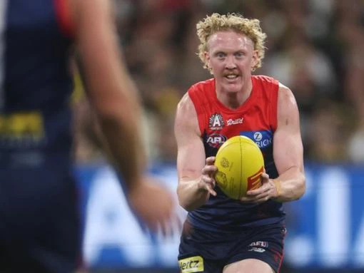 Viney backs Oliver to be at Melbourne next AFL season